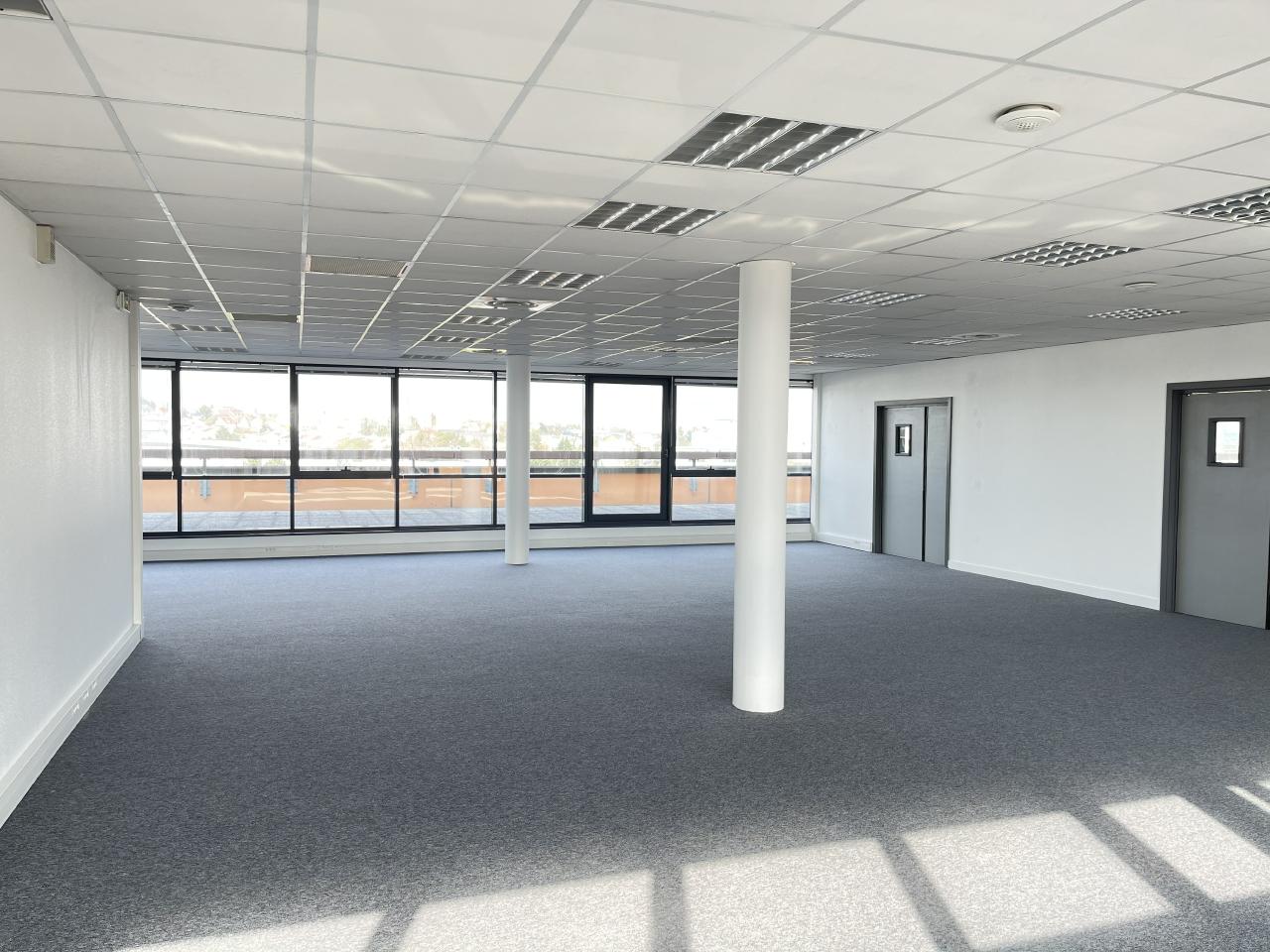 Bureau Créteil 2015m² Location bureau Créteil Val-de-Marne OLBUR2108775 0